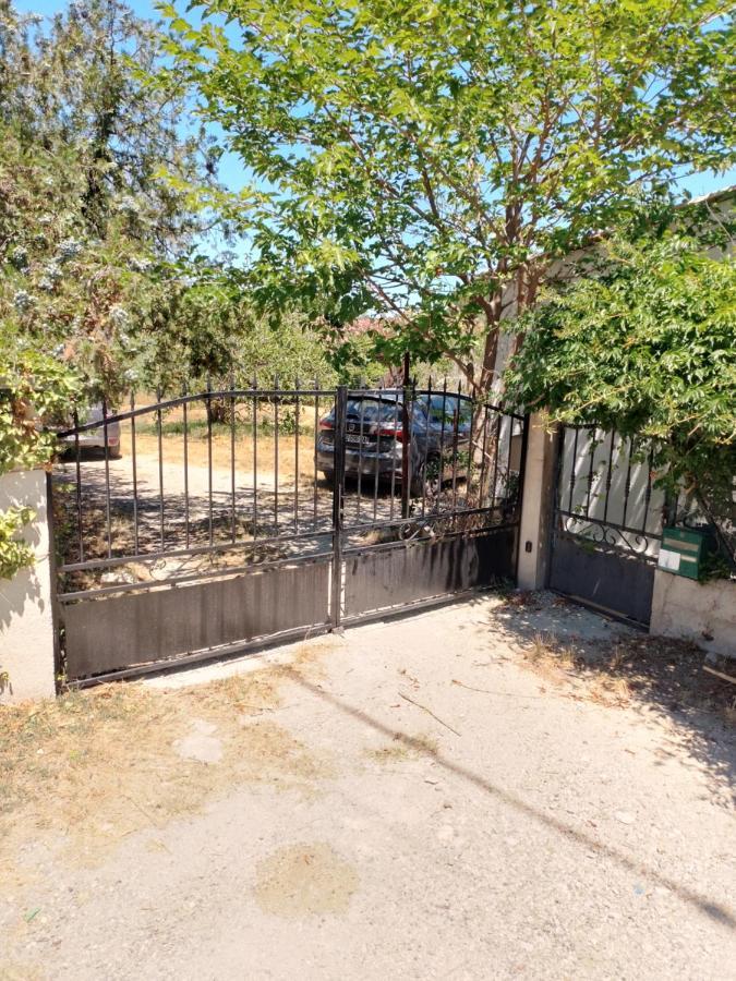 Maison T3 Au Calme Pres De La Mer Villa Istres Exteriör bild